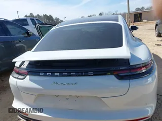 2018 Porsche Panamera 4 E-Hybrid z VIN WP0AE2A73JL129993, wystawiony jako IAAI lot #41602216 z przebiegiem 53 426 mil mil oraz . Historia ofert i sprzedaży dostępna na DreamBid. Obrazek 16.