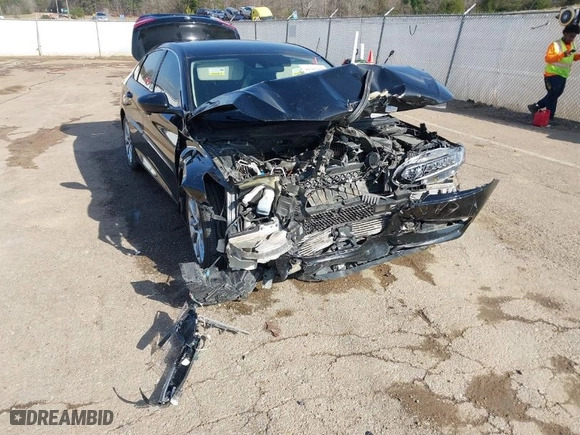 2018 Honda Accord Sedan LX 1.5T with VIN 1HGCV1F17JA207101, listed as a IAAI auction lot 41787150 with 83,020 mi miles. Bid and sale history available at carsss.com. Image 6.