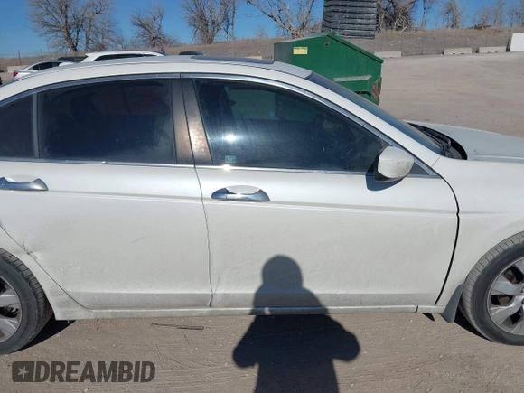 2010 Honda Accord EX-L z VIN 1HGCP3F87AA021545, wystawiony jako IAAI lot #41452486 z przebiegiem 140 615 mil mil oraz . Historia ofert i sprzedaży dostępna na DreamBid. Obrazek 13.