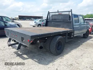 1996 Ford F-350 с VIN 1FTJW35F2TEA86632, выставлен на аукционе IAAI как лот 42097863 с пробегом 221 399 миль миль и . История ставок и продаж доступна на DreamBid. Изображение 4.