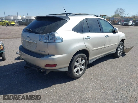 2008 Lexus RX with VIN 2T2HK31U38C057662, listed as a IAAI auction lot 41977657 with 178,847 mi miles. Bid and sale history available at carsss.com. Image 4.