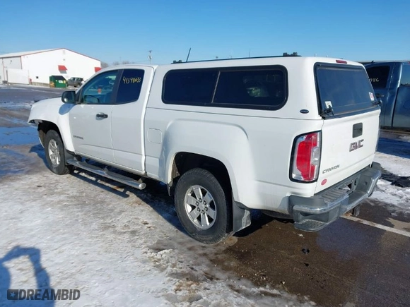2017 GMC Canyon 2WD Elevation Standard with VIN 1GTH5BEN9H1330567, listed as a IAAI auction lot 41348033 with 84,174 mi miles. Bid and sale history available at carsss.com. Image 3.