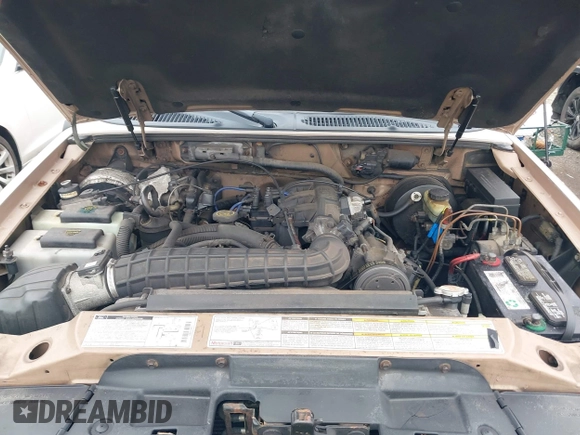 1998 Ford Explorer XL with VIN 1FMZU34X9WUA89732, listed as a IAAI auction lot 41945736 with 160,310 mi miles and . Bid and sale history available at DreamBid. Image 10.