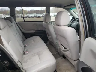 2004 Toyota Highlander with VIN JTEEP21A140011496, listed as a Copart auction lot 52932185 with 324,047 mi miles and Clean Title. Bid and sale history available at carsss.com. Image 10.