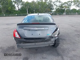 2016 Nissan Versa SV z VIN 3N1CN7AP3GL889508, wystawiony jako IAAI lot #42188750 z przebiegiem 80 754 mil mil oraz . Historia ofert i sprzedaży dostępna na DreamBid. Obrazek 16.