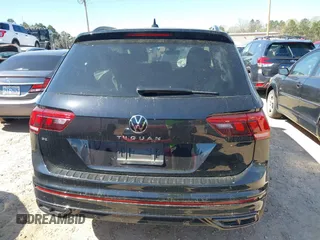 2023 Volkswagen Tiguan SE R-Line Black с VIN 3VVCB7AX3PM114417, выставлен на аукционе IAAI как лот 41864139 с пробегом 32 096 миль миль и . История ставок и продаж доступна на DreamBid. Изображение 16.