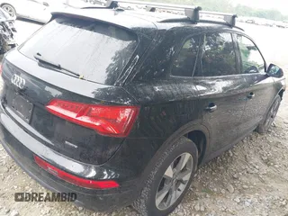 2020 Audi Q5 Premium with VIN WA1ANAFY6L2105007, listed as a IAAI auction lot 42400742 with 43,916 mi miles and . Bid and sale history available at DreamBid. Image 4.