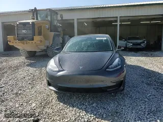 2019 Tesla Model 3 Long Range with VIN 5YJ3E1EB5KF453064, listed as a Copart auction lot 52287055 with 84,172 mi miles and Salvage Title. Bid and sale history available at carsss.com. Image 14.