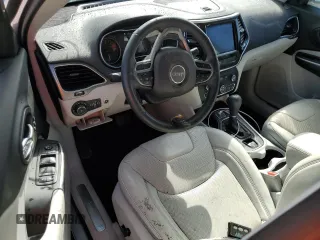 2019 Jeep Cherokee Limited with VIN 1C4PJLDB8KD123243, listed as a Copart auction lot 55253785 with Not provided miles and Non repairable. Bid and sale history available at DreamBid. Image 8.