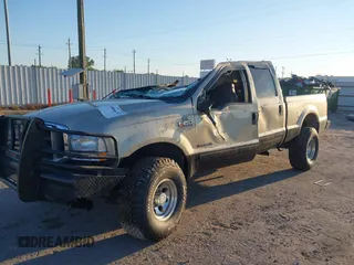 2001 Ford Super Duty F-250 XL with VIN 1FTNW21F61EC35820, listed as a IAAI auction lot 40466765 with 98,316 mi miles. Bid and sale history available at carsss.com. Image 17.