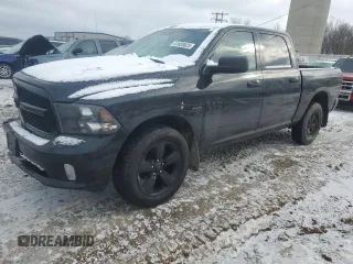 2017 Ram 1500 Express z VIN 1C6RR7KT5HS736226, wystawiony jako Copart lot #41828525 z przebiegiem 101 331 mil mil oraz Czysty tytuł • Clean title. Historia ofert i sprzedaży dostępna na DreamBid. Obrazek 1.