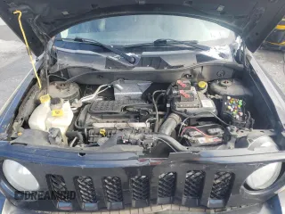 2011 Jeep Patriot Latitude X with VIN 1J4NF4GB8BD126731, listed as a Copart auction lot 41739225 with 84,663 mi miles and Salvage Title. Bid and sale history available at DreamBid. Image 11.