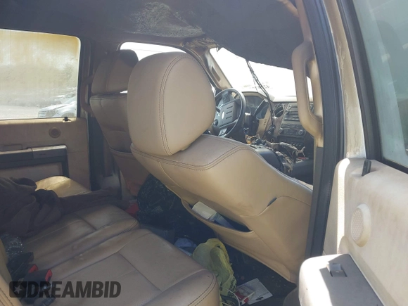 2011 Ford F-250 XL z VIN 1FT7W2BT3BEC34736, wystawiony jako IAAI lot #42133087 z przebiegiem Nie podano mil oraz . Historia ofert i sprzedaży dostępna na DreamBid. Obrazek 8.