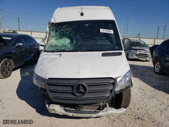 2022 Mercedes-Benz Sprinter Cargo Van with VIN W1Y4ECHY5NT110767, listed as a Copart auction lot 74153983 with 32,192 mi miles. Bid and sale history available at carsss.com. Image 5.