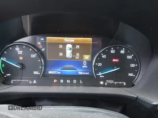 2022 Ford Escape SE Hybrid with VIN 1FMCU9BZ7NUA48866, listed as a IAAI auction lot 41552593 with 89,227 mi miles and . Bid and sale history available at carsss.com. Image 7.