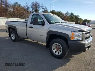 2008 Chevrolet Silverado 1500 Work Truck with VIN 1GCEK14CX8Z215211, listed as a Copart auction lot 86067974 with 379,590 mi miles and Clean Title. Bid and sale history available at carsss.com. Image 4.