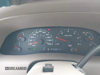 2004 Ford F-250 XL с VIN 1FTNW21S44EB33434, выставлен на аукционе IAAI как лот 41909964 с пробегом 194 635 миль миль и . История ставок и продаж доступна на DreamBid. Изображение 7.