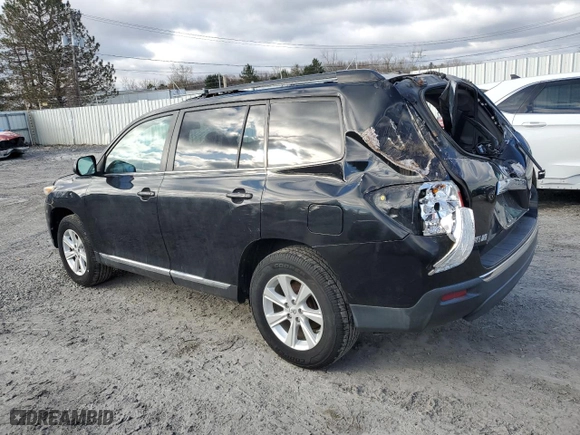 2011 Toyota Highlander with VIN 5TDBK3EH3BS064259, listed as a Copart auction lot 52379365 with 171,549 mi miles and Clean Title. Bid and sale history available at carsss.com. Image 2.