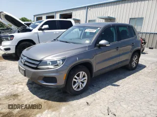 2012 Volkswagen Tiguan SE with VIN WVGBV7AX7CW099511, listed as a Copart auction lot 61966565 with 121,180 mi miles and Clean title. Bid and sale history available at DreamBid. Image 1.