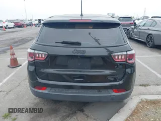 2018 Jeep Compass Sport z VIN 3C4NJCAB2JT250946, wystawiony jako IAAI lot #42444503 z przebiegiem 159 960 mil mil oraz . Historia ofert i sprzedaży dostępna na DreamBid. Obrazek 15.
