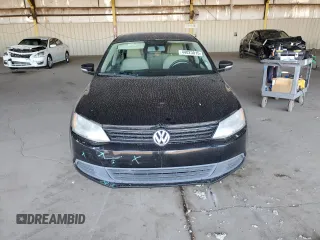 2012 Volkswagen Jetta SE z VIN 3VWDP7AJ2CM340634, wystawiony jako Copart lot #44023015 z przebiegiem 217 815 mil mil oraz Szkoda całkowita • Salvage title. Historia ofert i sprzedaży dostępna na DreamBid. Obrazek 5.