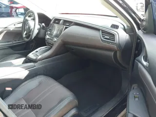 2020 Honda Insight Touring with VIN 19XZE4F91LE010778, listed as a IAAI auction lot 41430937 with 29,454 mi miles and . Bid and sale history available at carsss.com. Image 5.