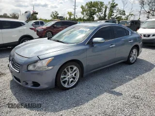 2010 Nissan Maxima SV z VIN 1N4AA5AP0AC829036, wystawiony jako Copart lot #56487895 z przebiegiem 117 783 mil mil oraz Szkoda całkowita • Salvage title. Historia ofert i sprzedaży dostępna na DreamBid. Obrazek 1.