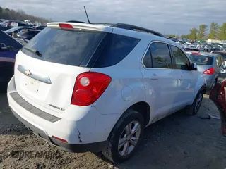 2014 Chevrolet Equinox LT with VIN 2GNALBEK3E1174570, listed as a IAAI auction lot 41533673 with 203,929 mi miles. Bid and sale history available at carsss.com. Image 4.