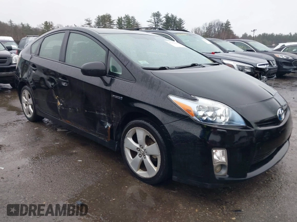 2010 Toyota Prius II with VIN JTDKN3DU0A0040203, listed as a IAAI auction lot 41782624 with 323,127 mi miles. Bid and sale history available at carsss.com. Image 1.