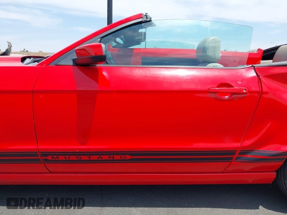 2014 Ford Mustang V6 with VIN 1ZVBP8EM5E5236603, listed as a IAAI auction lot 42355551 with 100,617 mi miles and . Bid and sale history available at DreamBid. Image 15.