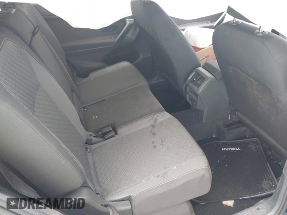 2021 Volkswagen Tiguan S with VIN 3VV1B7AX4MM150765, listed as a IAAI auction lot 42505134 with 19,590 mi miles and . Bid and sale history available at DreamBid. Image 8.