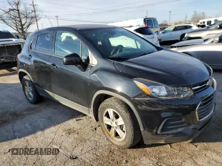 2020 Chevrolet Trax LS with VIN KL7CJNSB8LB065822, listed as a Copart auction lot 82164354 with 76,623 mi miles and Salvage Title. Bid and sale history available at carsss.com. Image 4.