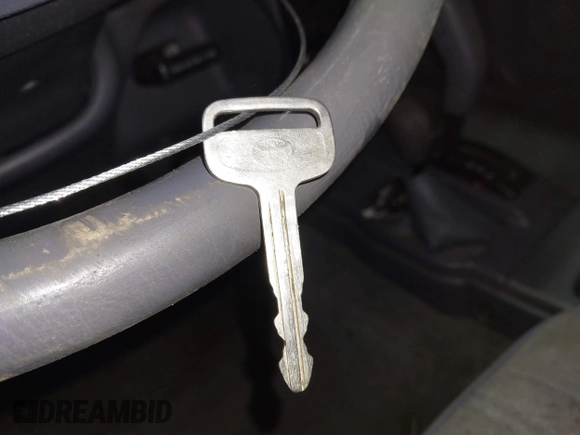 2000 Toyota Tacoma with VIN 5TEWN72N8YZ708960, listed as a IAAI auction lot 41820405 with 175,453 mi miles and . Bid and sale history available at DreamBid. Image 11.