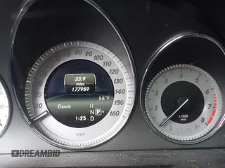 2015 Mercedes-Benz GLK 350 с VIN WDCGG8JB0FG350571, выставлен на аукционе IAAI как лот 42154752 с пробегом 177 959 миль миль и . История ставок и продаж доступна на DreamBid. Изображение 15.