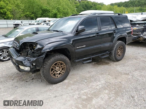 2004 Toyota 4Runner SR5 z VIN JTEBU14R040030242, wystawiony jako Copart lot #57831435 z przebiegiem 223 883 mil mil oraz Szkoda całkowita • Salvage title. Historia ofert i sprzedaży dostępna na DreamBid. Obrazek 1.