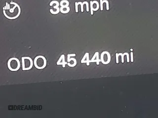 2021 Polestar 2 Launch Edition z VIN LPSED3KA9ML006538, wystawiony jako IAAI lot #42007080 z przebiegiem 45 440 mil mil oraz . Historia ofert i sprzedaży dostępna na DreamBid. Obrazek 15.