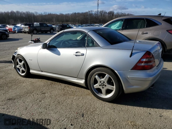 2004 Mercedes-Benz SLK-Class with VIN WDBKK65F04F307947, listed as a Copart auction lot 47361195 with 115,809 mi miles and Salvage Title. Bid and sale history available at carsss.com. Image 2.