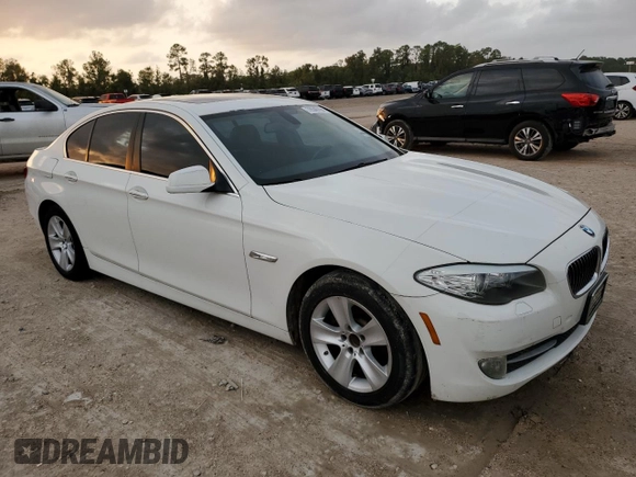 2011 BMW 5 Series 528i with VIN WBAFR1C51BC743598, listed as a Copart auction lot 78540194 with 176,609 mi miles and Clean Title. Bid and sale history available at carsss.com. Image 4.