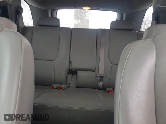 2009 Chevrolet Equinox LT w/2LT with VIN 2CNDL53F896207046, listed as a Copart auction lot 86961584 with 174,160 mi miles and Clean Title. Bid and sale history available at carsss.com. Image 10.