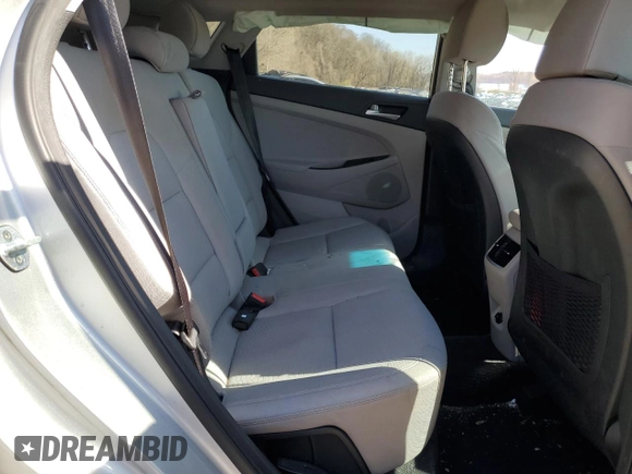 2019 Hyundai Tucson SEL z VIN KM8J3CAL6KU938209, wystawiony jako Copart lot #53404545 z przebiegiem 77 811 mil mil oraz Szkoda całkowita • Salvage title. Historia ofert i sprzedaży dostępna na DreamBid. Obrazek 11.