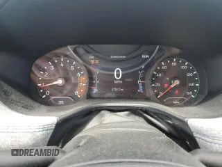 2024 Jeep Compass Latitude z VIN 3C4NJDBN7RT107047, wystawiony jako Copart lot #55265515 z przebiegiem 27 017 mil mil oraz Szkoda całkowita • Salvage title. Historia ofert i sprzedaży dostępna na DreamBid. Obrazek 9.