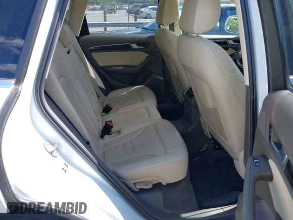 2014 Audi Q5 Premium Plus z VIN WA1LFAFP8EA081587, wystawiony jako IAAI lot #42195922 z przebiegiem 143 540 mil mil oraz . Historia ofert i sprzedaży dostępna na DreamBid. Obrazek 8.