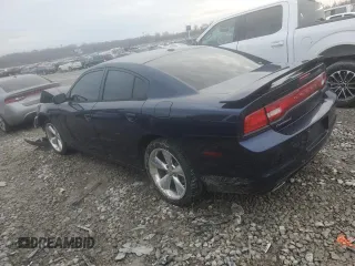 2013 Dodge Charger SXT with VIN 2C3CDXHG6DH735258, listed as a Copart auction lot 86380304 with 230,062 mi miles and Salvage Title. Bid and sale history available at carsss.com. Image 2.