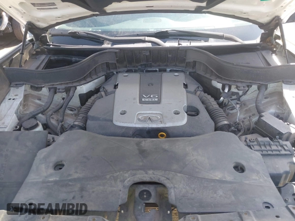 2014 Infiniti QX70 with VIN JN8CS1MW7EM413033, listed as a IAAI auction lot 41993136 with 148,838 mi miles and . Bid and sale history available at DreamBid. Image 10.
