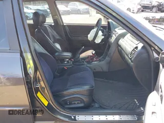 2002 Lexus IS 300/350 with VIN JTHBD192820037239, listed as a IAAI auction lot 42065269 with 155,698 mi miles and . Bid and sale history available at DreamBid. Image 5.