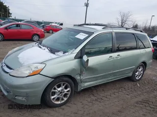 2006 Toyota Sienna XLE with VIN 5TDZA22C76S568016, listed as a IAAI auction lot 41391293 with 192,339 mi miles. Bid and sale history available at carsss.com. Image 14.