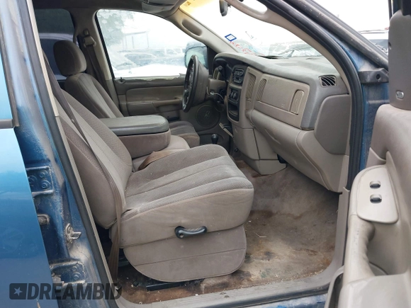 2002 Dodge 1500 with VIN 1D7HU18Z22J189902, listed as a IAAI auction lot 42185921 with 198,490 mi miles. Bid and sale history available at carsss.com. Image 5.