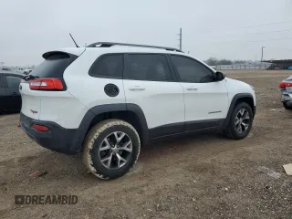 2015 Jeep Cherokee Trailhawk z VIN 1C4PJMBB5FW712933, wystawiony jako Copart lot #45844265 z przebiegiem 90 827 mil mil oraz Szkoda całkowita • Salvage title. Historia ofert i sprzedaży dostępna na DreamBid. Obrazek 3.