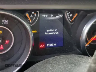2018 Jeep Wrangler Unlimited Sport z VIN 1C4HJXDN5JW267700, wystawiony jako Copart lot #53298585 z przebiegiem 81 543 mil mil oraz Szkoda całkowita • Salvage title. Historia ofert i sprzedaży dostępna na DreamBid. Obrazek 9.