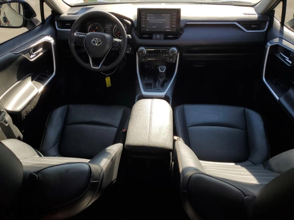 2021 Toyota RAV4 XLE Premium with VIN 2T3C1RFV2MW136939, listed as a Copart auction lot 42788305 with 73,543 mi miles and Clean Title. Bid and sale history available at carsss.com. Image 8.
